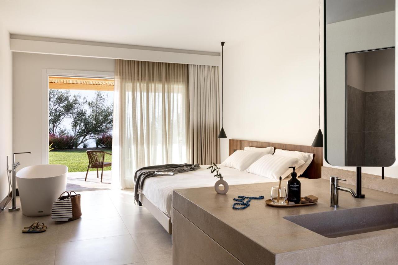 Armacera Resort Zambrone Buitenkant foto